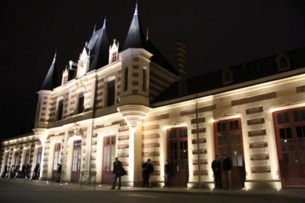 Hotel Le Petit Billot Vitre  Exterior photo